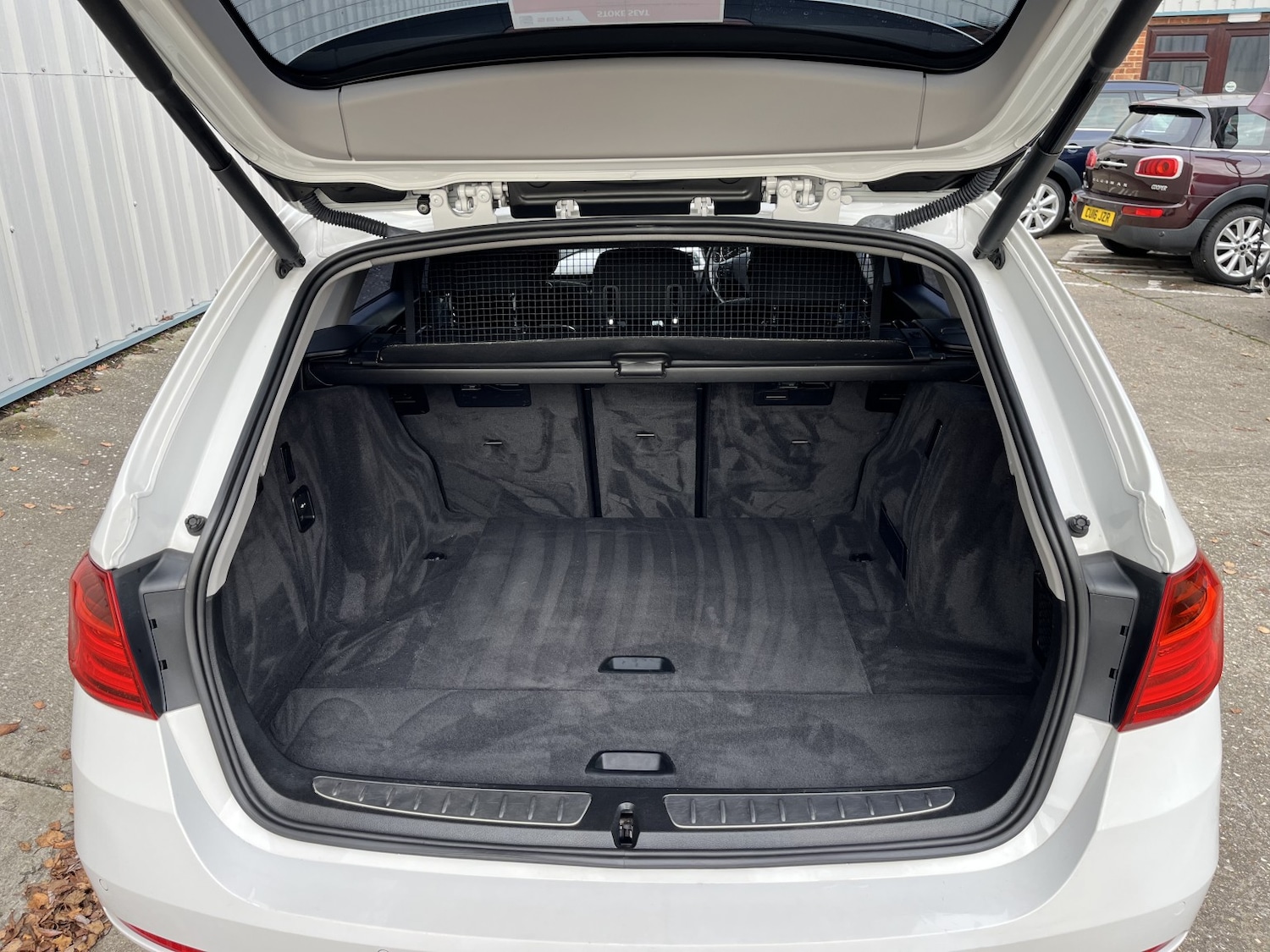 Used BMW 3 Series 2015 for sale - 76631504: Photo 21