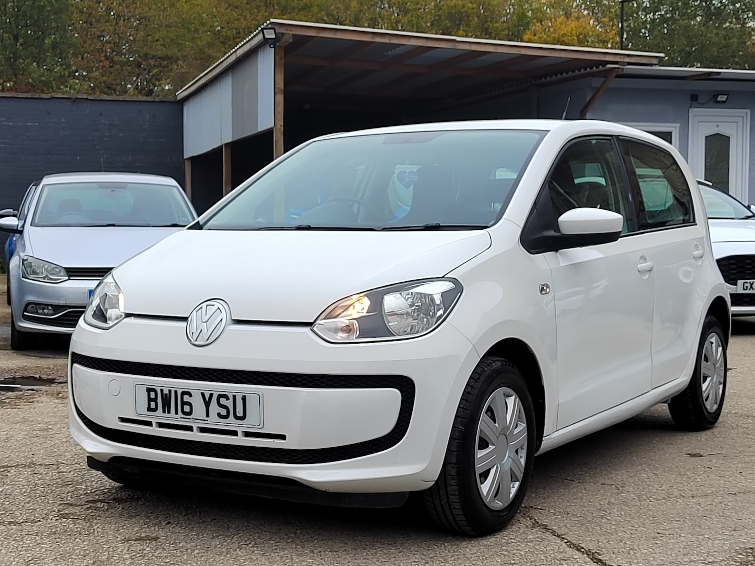 Used Volkswagen up! 2016 for sale - 76413408: Photo 1