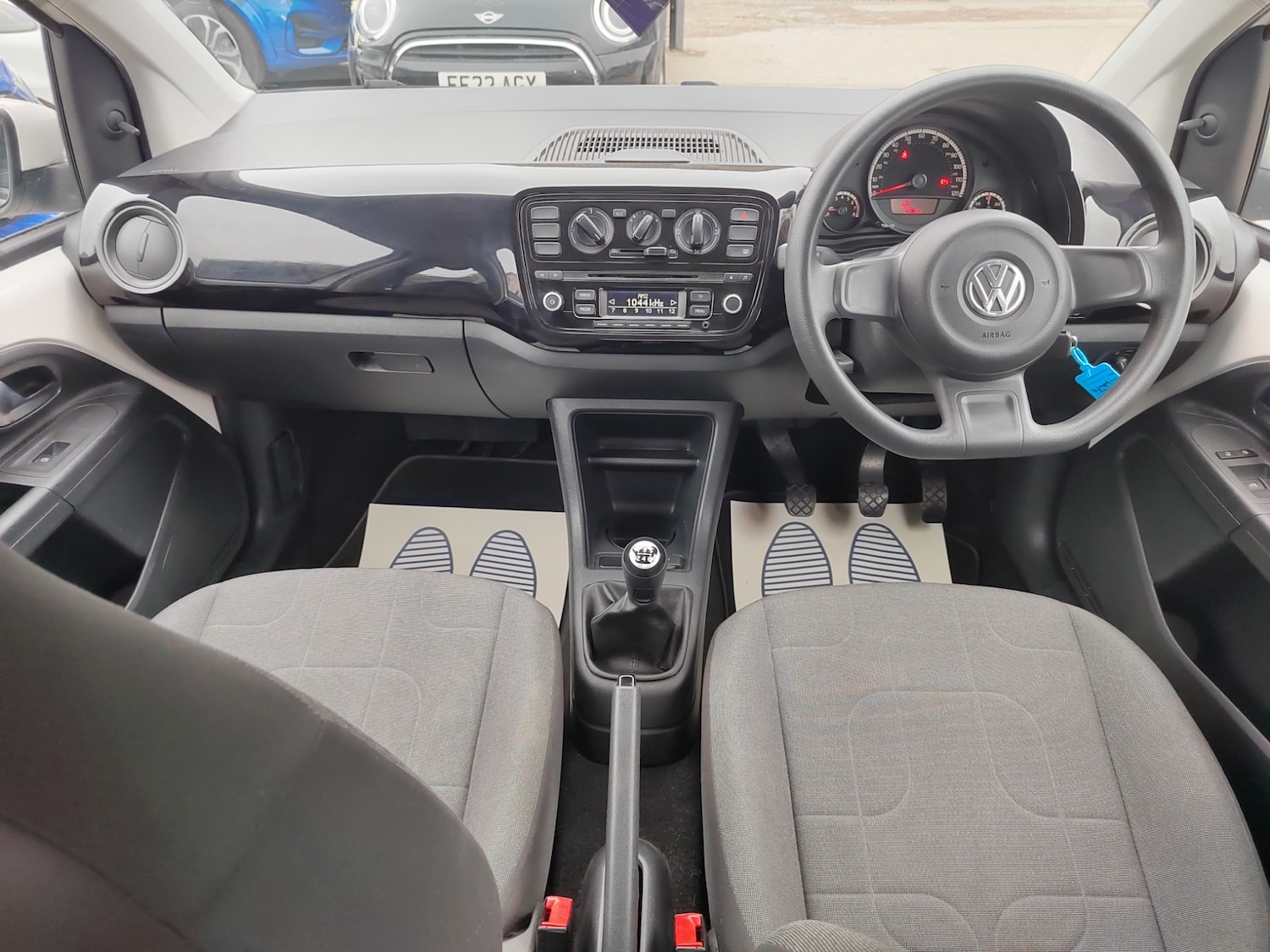 Used Volkswagen up! 2016 for sale - 76413408: Photo 10