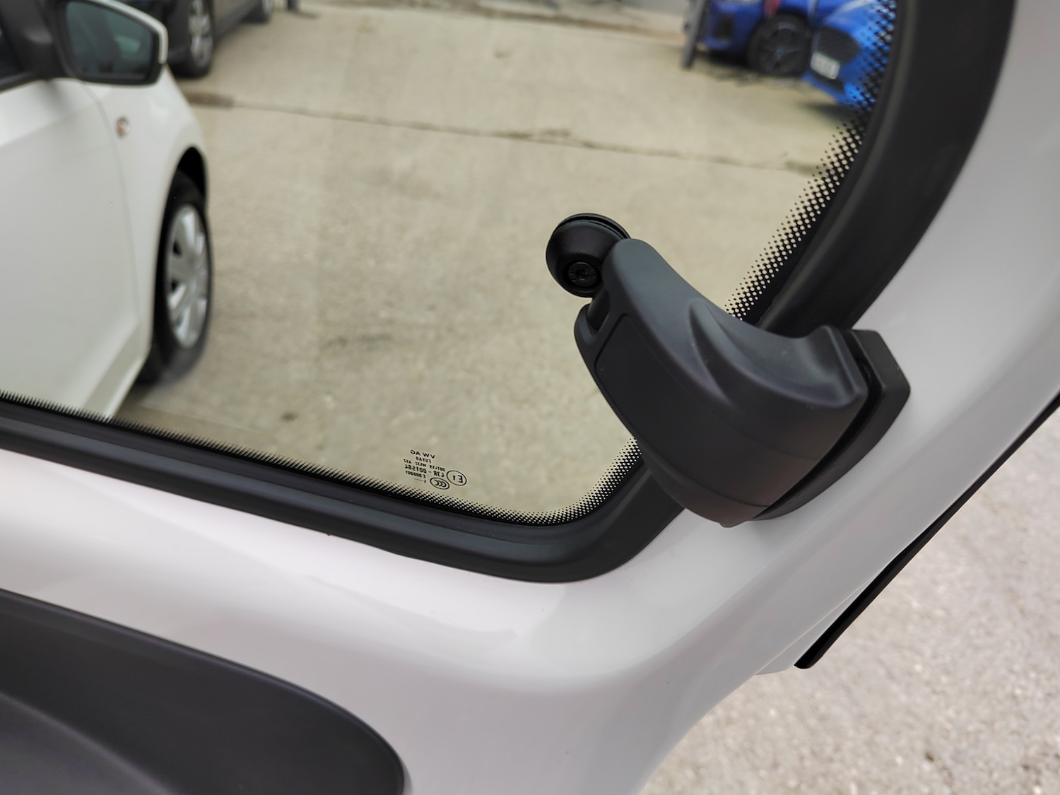 Used Volkswagen up! 2016 for sale - 76413408: Photo 32