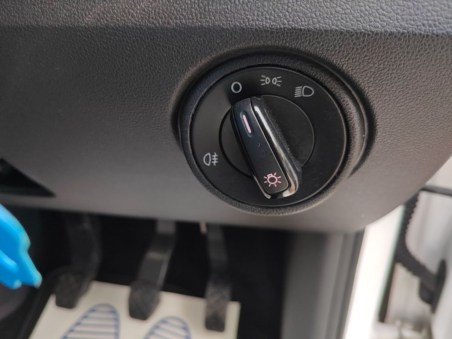 Used Volkswagen up! 2016 for sale - 76413408: Photo 33