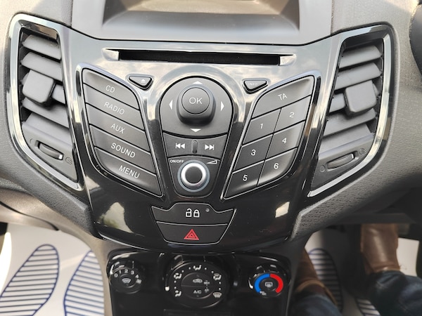 Used Ford Fiesta 2014 for sale - 74924757: Photo 17
