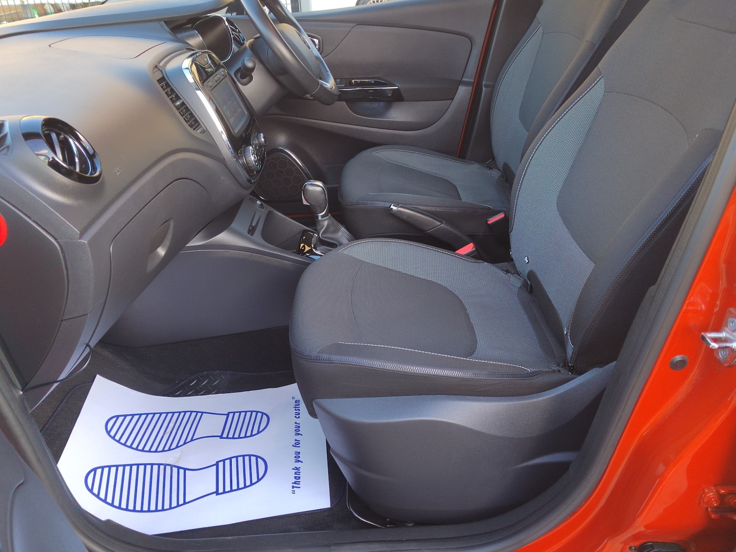 Used Renault Captur 2016 for sale - 77053400: Photo 12