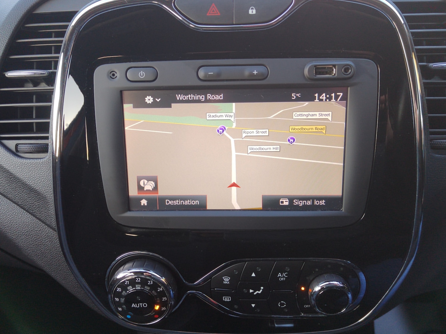 Used Renault Captur 2016 for sale - 77053400: Photo 19