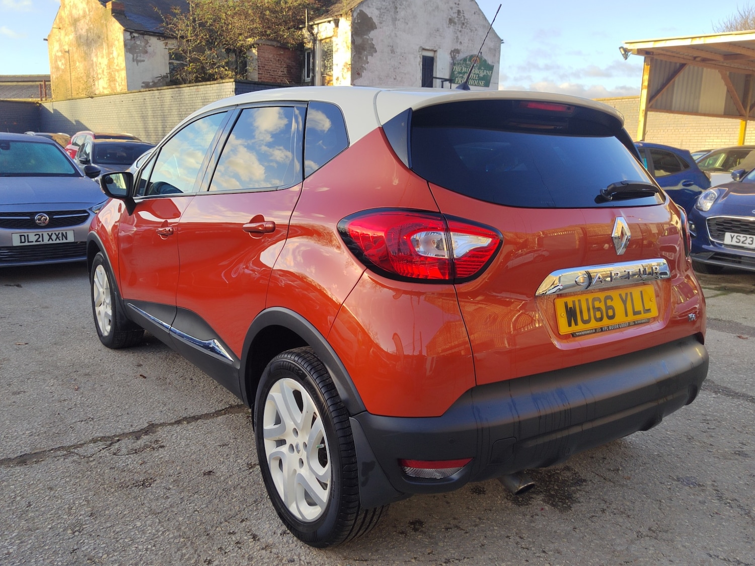 Used Renault Captur 2016 for sale - 77053400: Photo 8