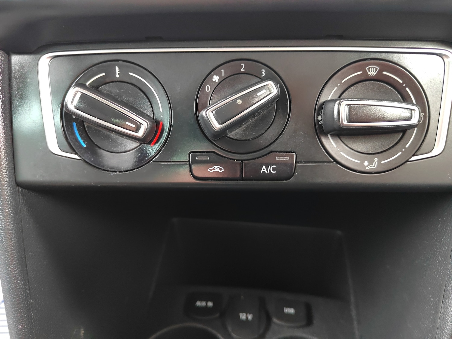 Used Volkswagen Polo 2017 for sale - 76194386: Photo 19
