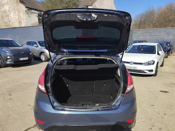 Used Ford Fiesta 2015 for sale - 74072575: Photo 21