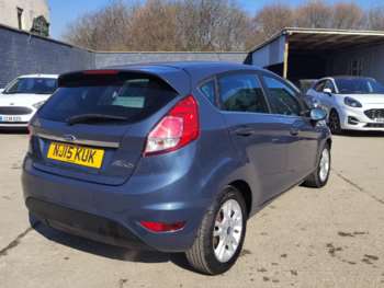 Used Ford Fiesta 2015 for sale - 74072575: Photo