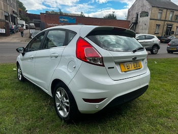 Used Ford Fiesta 2017 for sale - 78963433: Photo