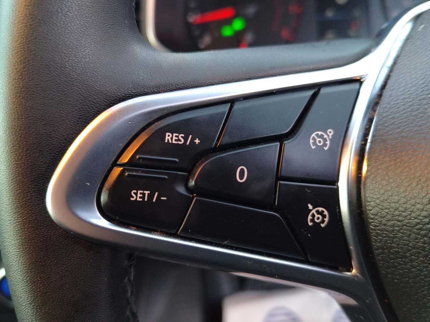 Used Renault Clio 2020 for sale - 76922007: Photo 18