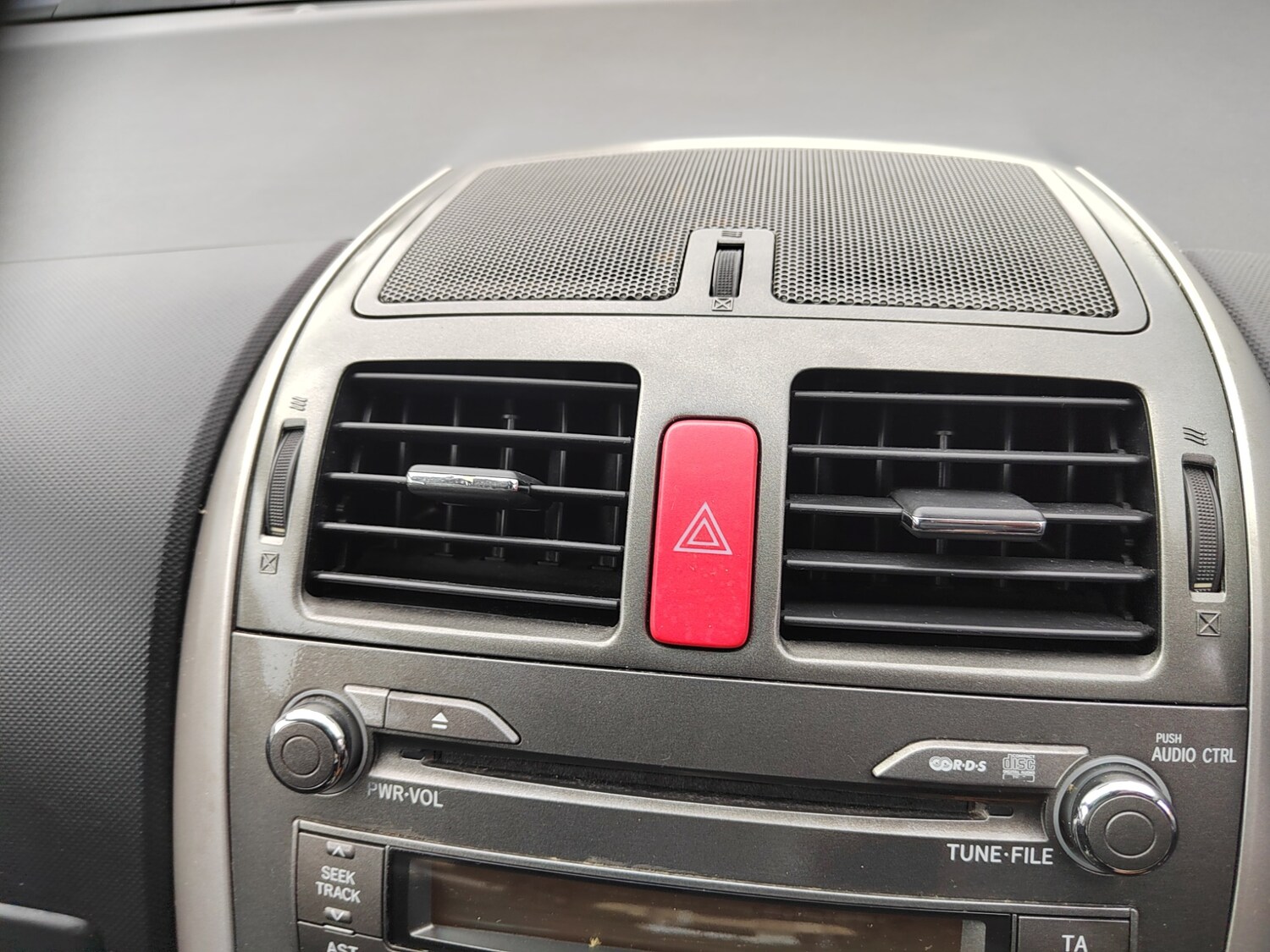 Used Toyota Auris 2009 for sale - 78179571: Photo 15