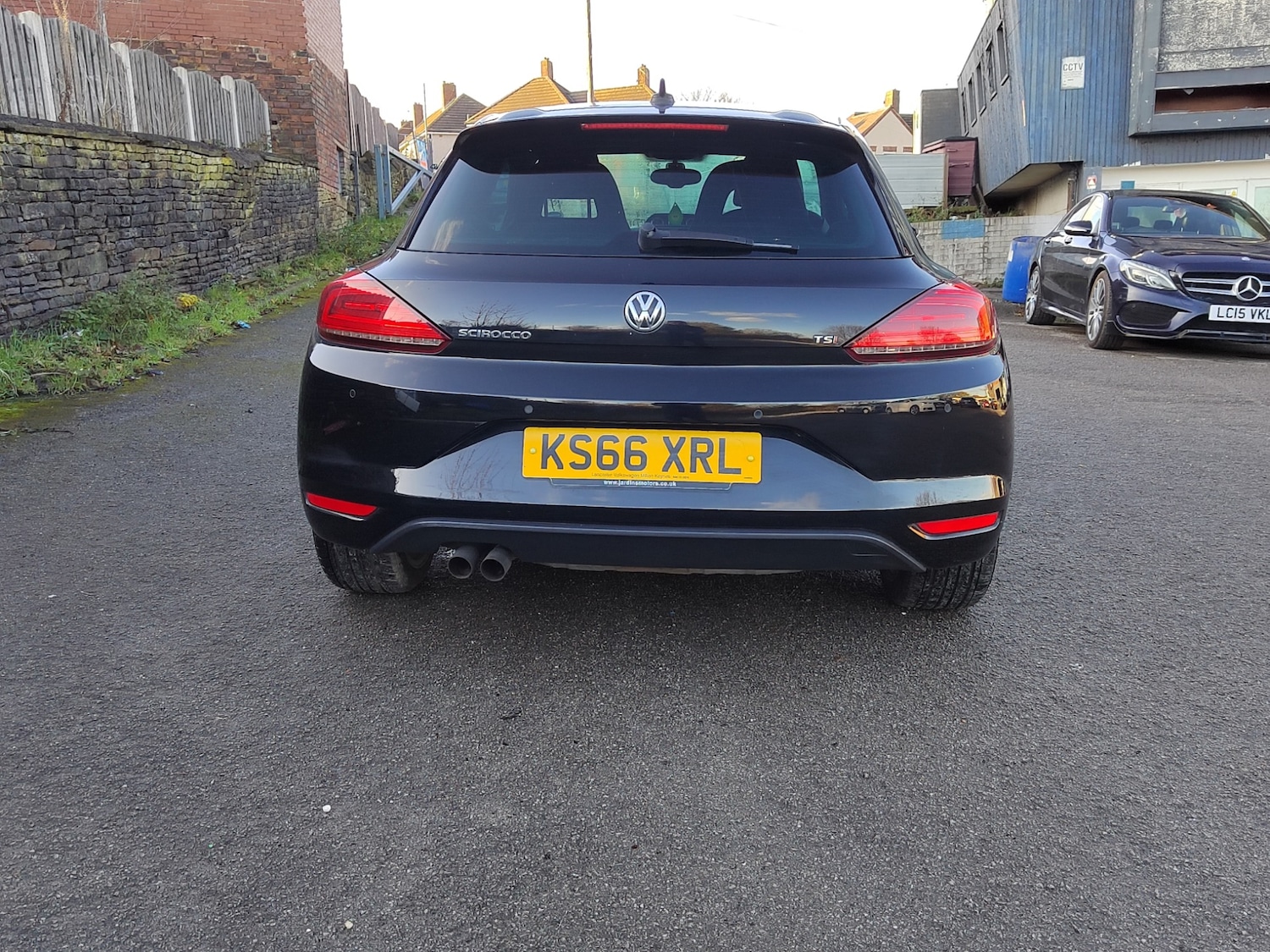 Used Volkswagen Scirocco 2016 for sale - 76780450: Photo 4