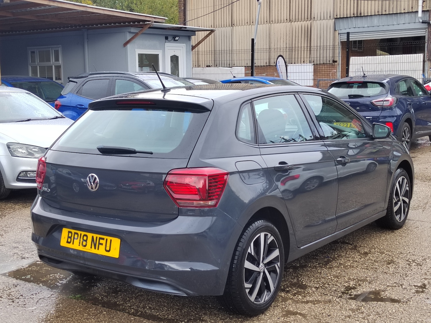 Used Volkswagen Polo 2018 for sale - 76329862: Photo 4