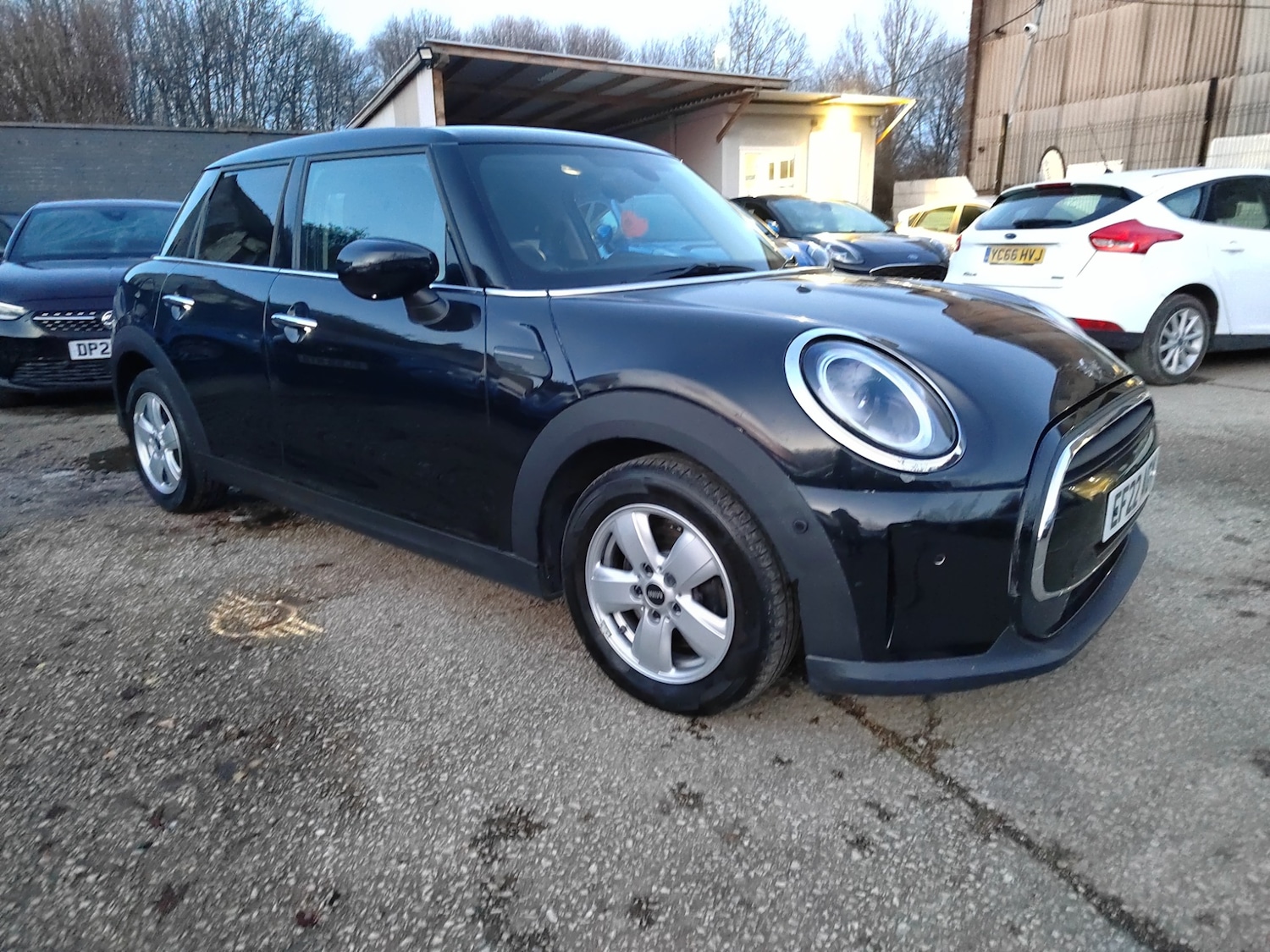 Used MINI Hatch 2022 for sale - 76908152: Photo 4