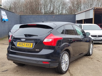 Used Ford Focus 2012 for sale - 77530541: Photo