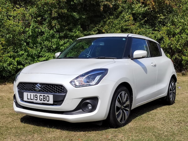 Used Suzuki Swift 2019 for sale - 75566769: Photo 1