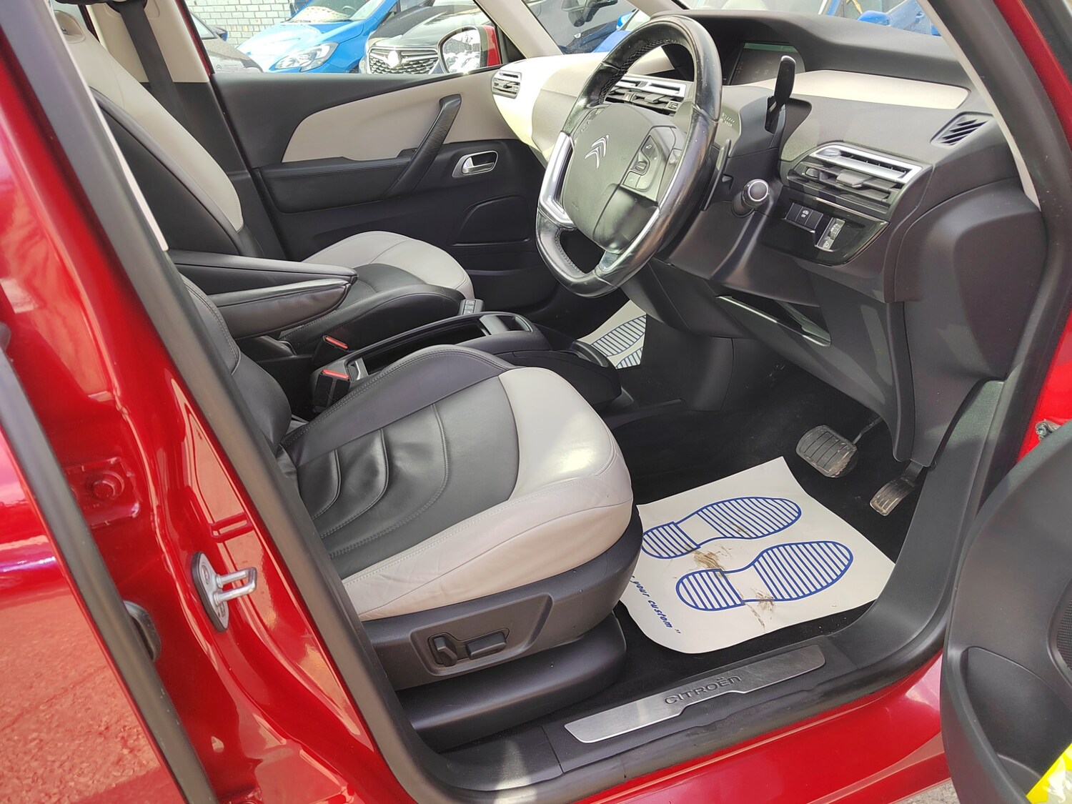 Used Citroen Grand C4 Picasso 2018 for sale - 78014391: Photo 9