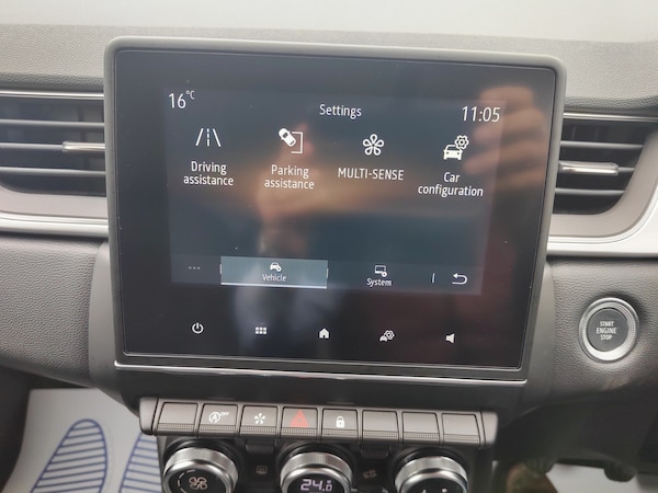 Used Renault Captur 2024 for sale - 74832492: Photo 16