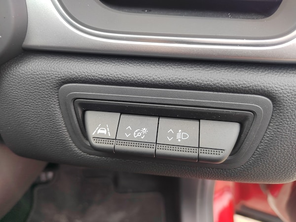 Used Renault Captur 2024 for sale - 74832492: Photo 29