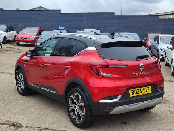 Used Renault Captur 2024 for sale - 74832492: Photo 3