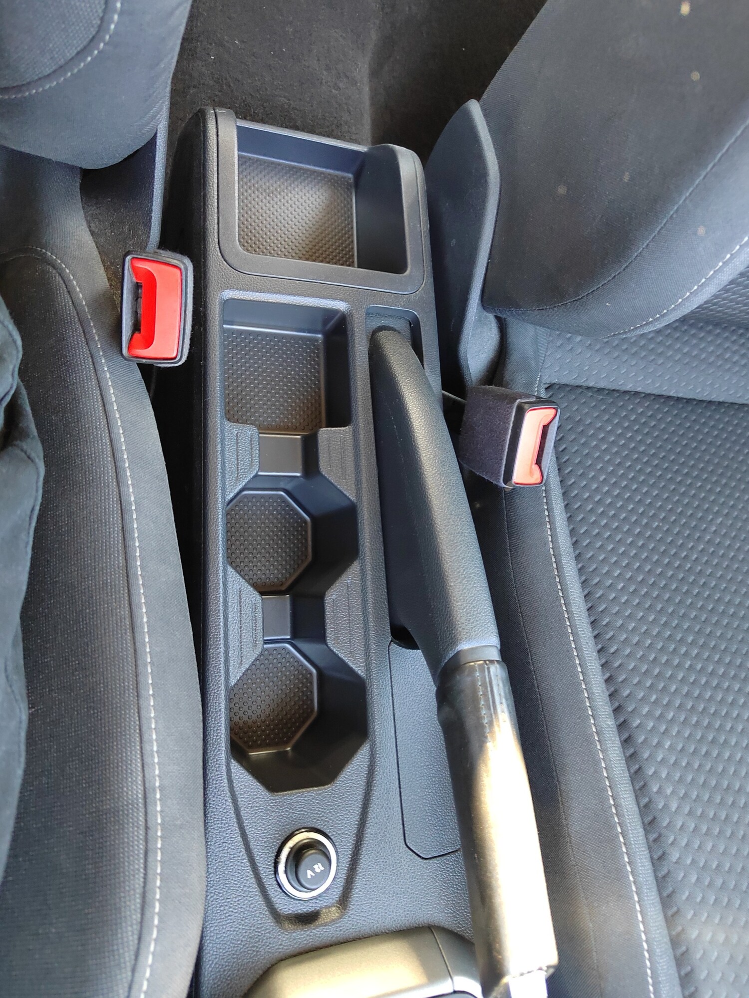 Used Volkswagen Polo 2018 for sale - 77745935: Photo 29