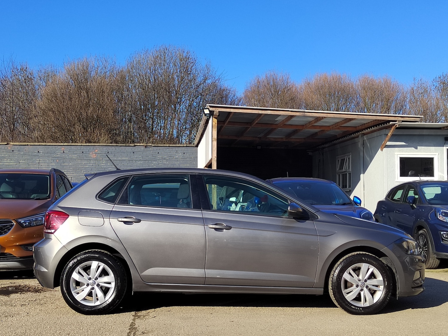 Used Volkswagen Polo 2018 for sale - 77745935: Photo 5