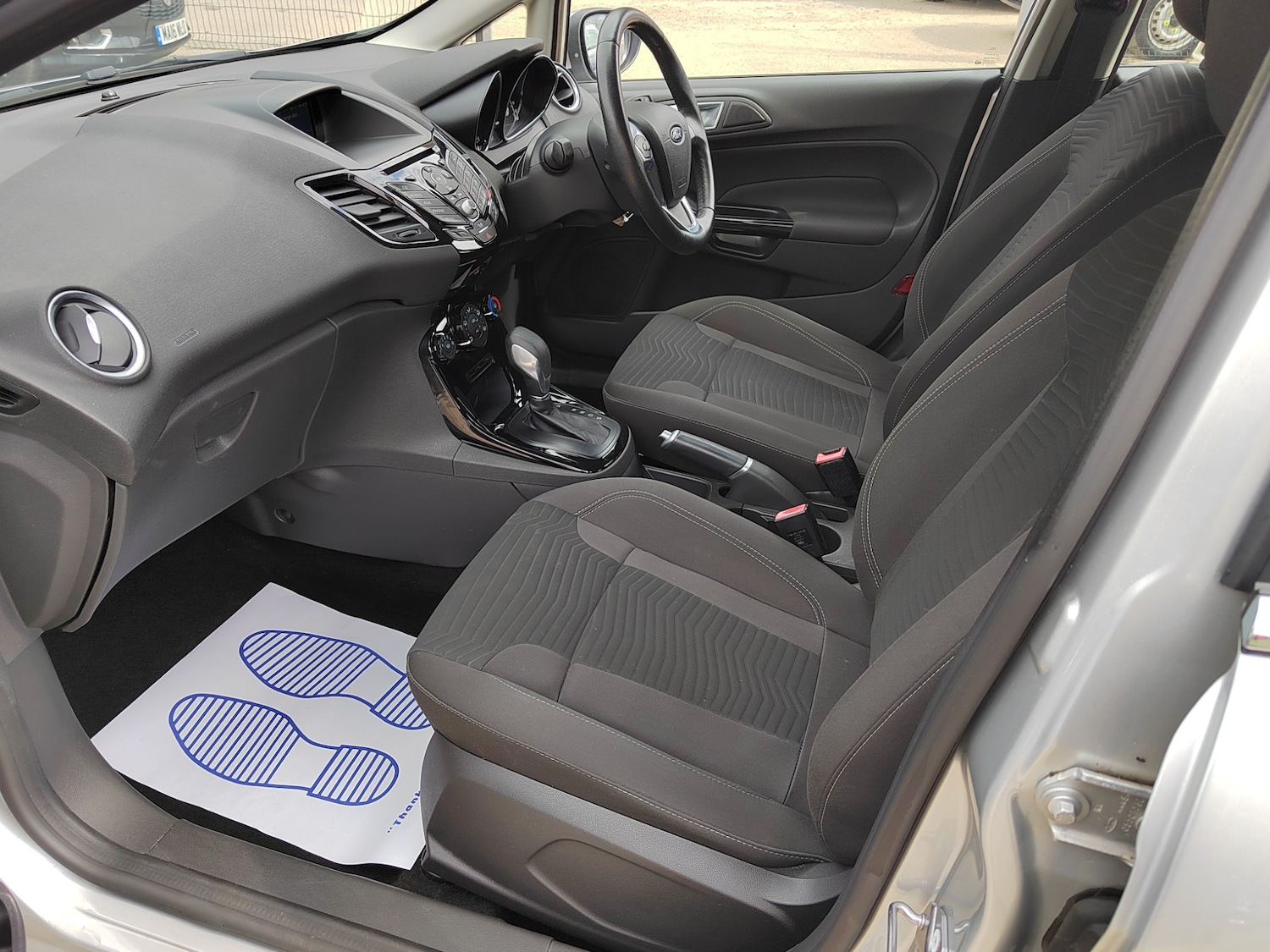 Used Ford Fiesta 2016 for sale - 77530399: Photo 11