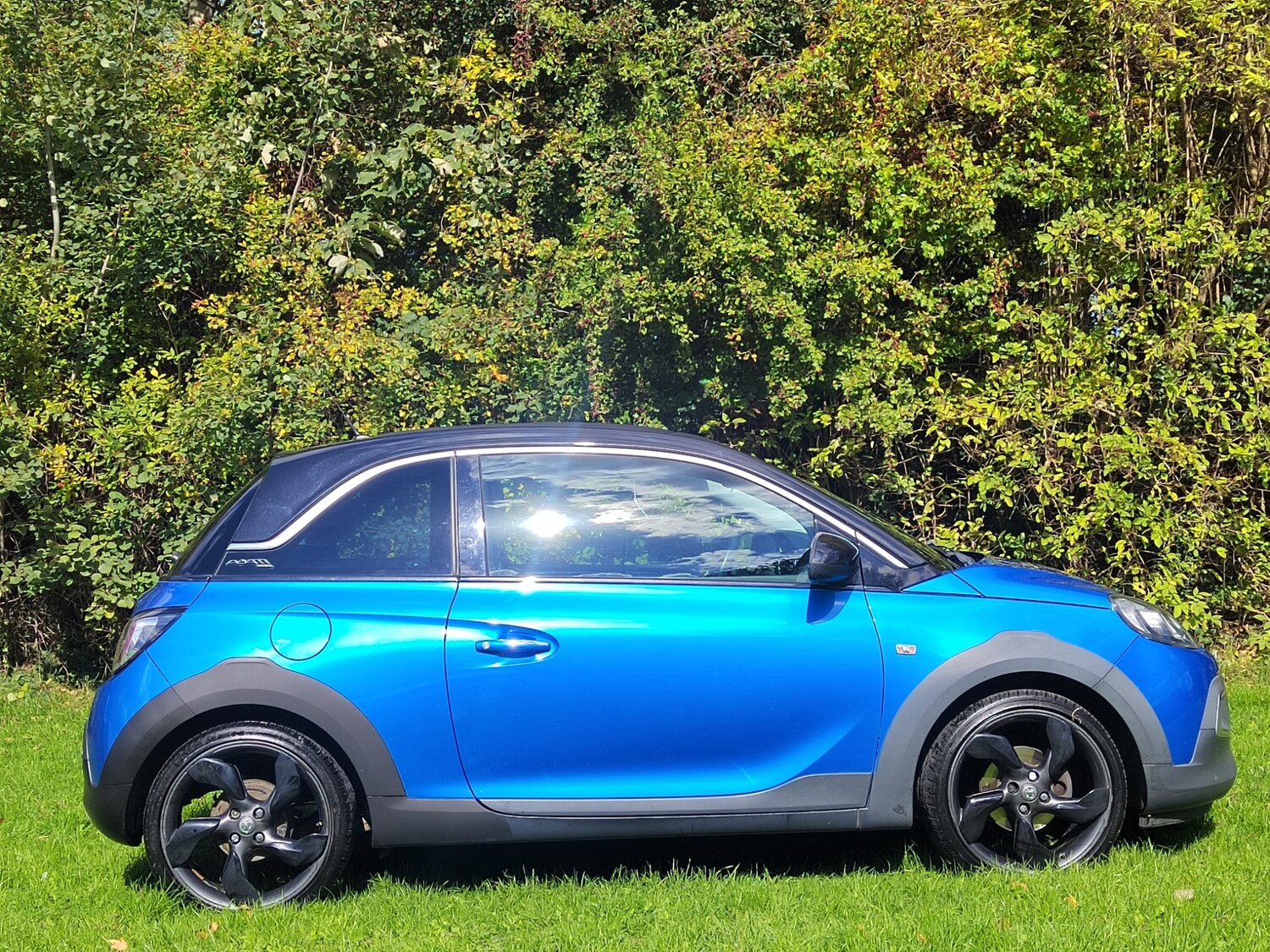 Used Vauxhall ADAM 2015 for sale - 76065349: Photo 5