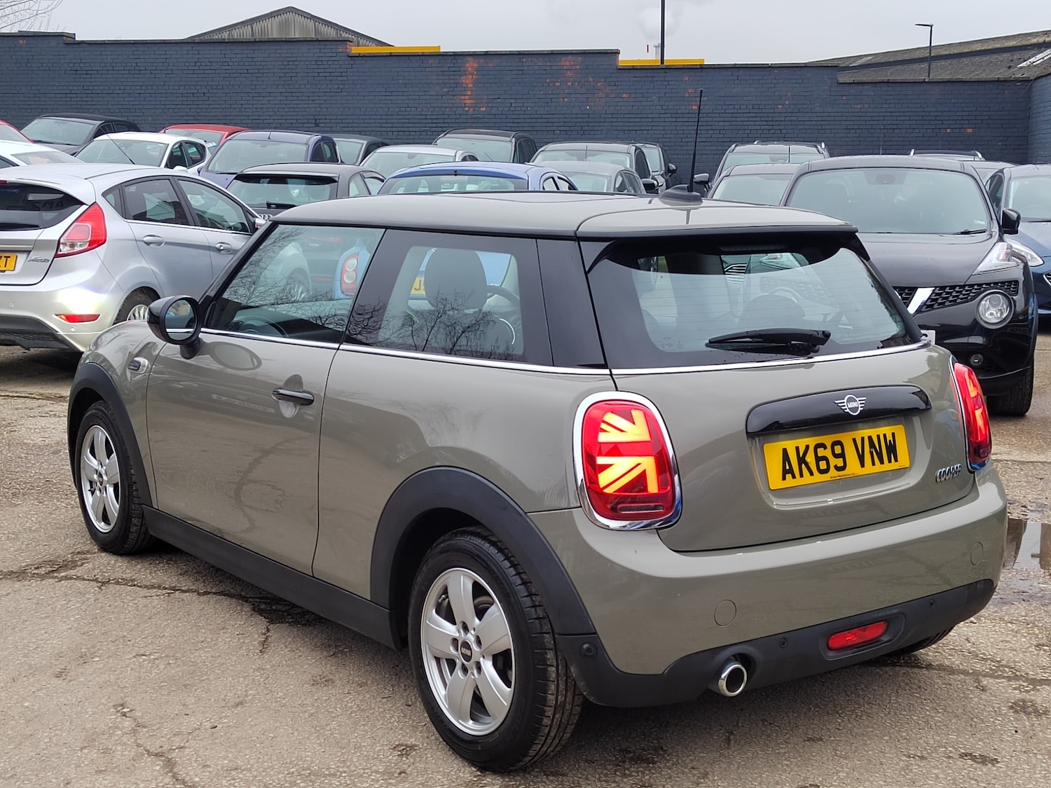 Used MINI Hatch 2020 for sale - 77418638: Photo 3