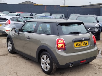 Used MINI Hatch 2020 for sale - 77418638: Photo