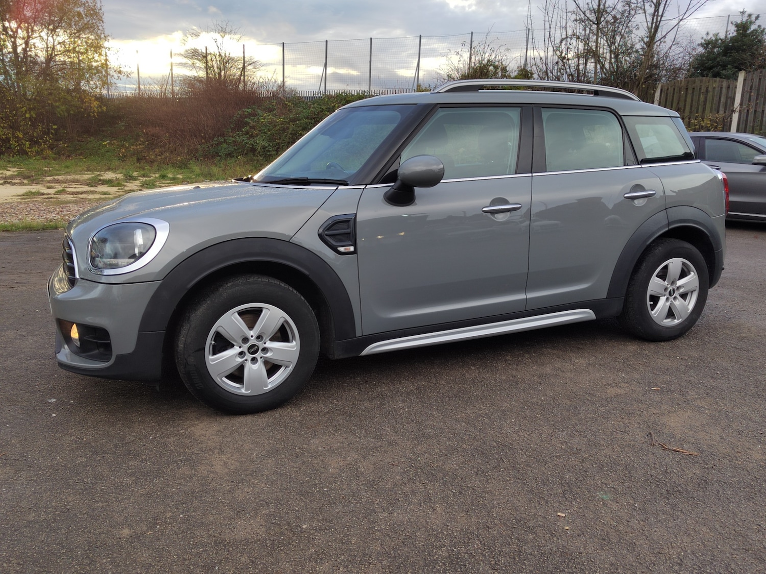 Used MINI Countryman 2019 for sale - 76719035: Photo 2