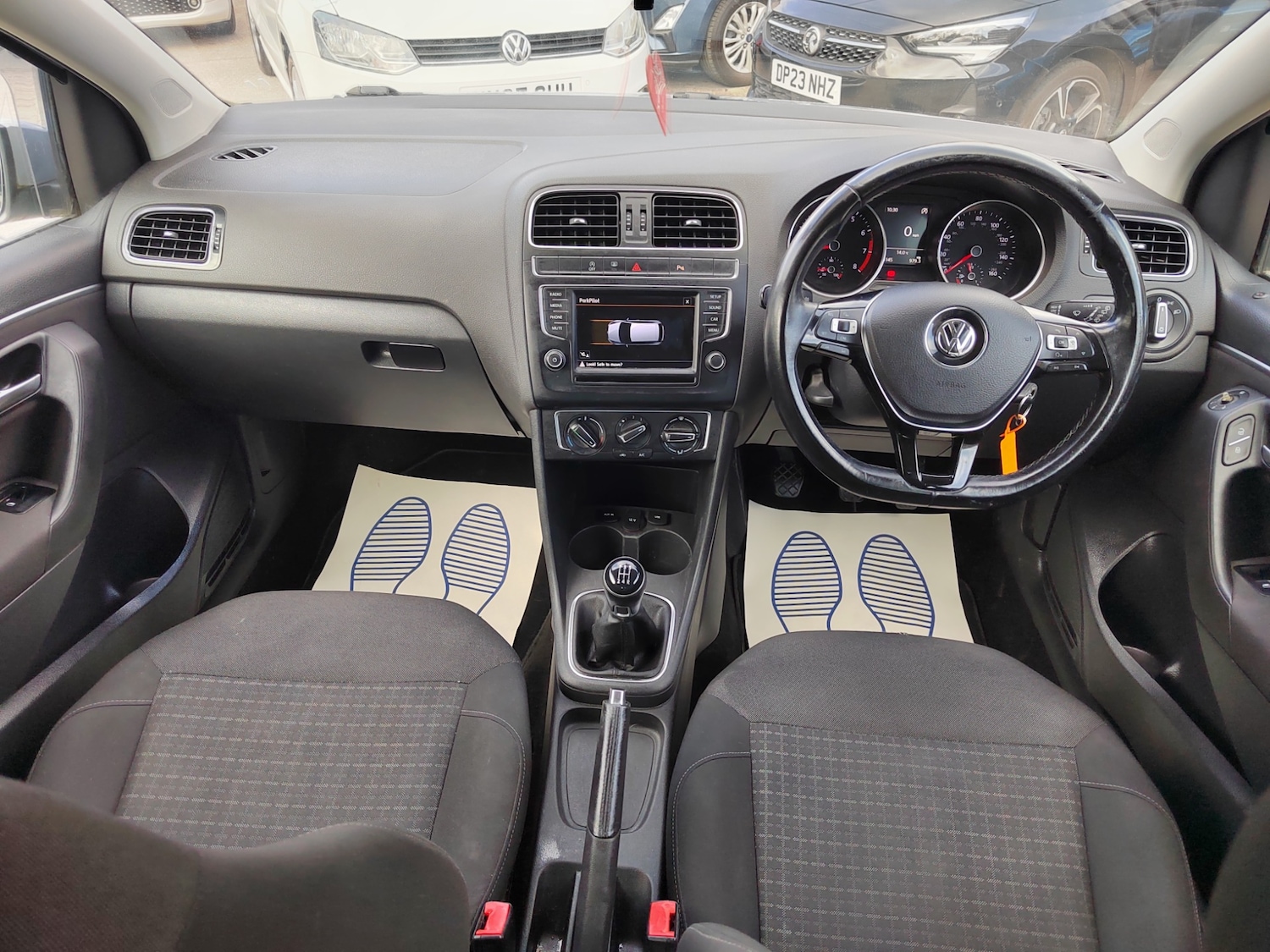 Used Volkswagen Polo 2016 for sale - 76392546: Photo 10