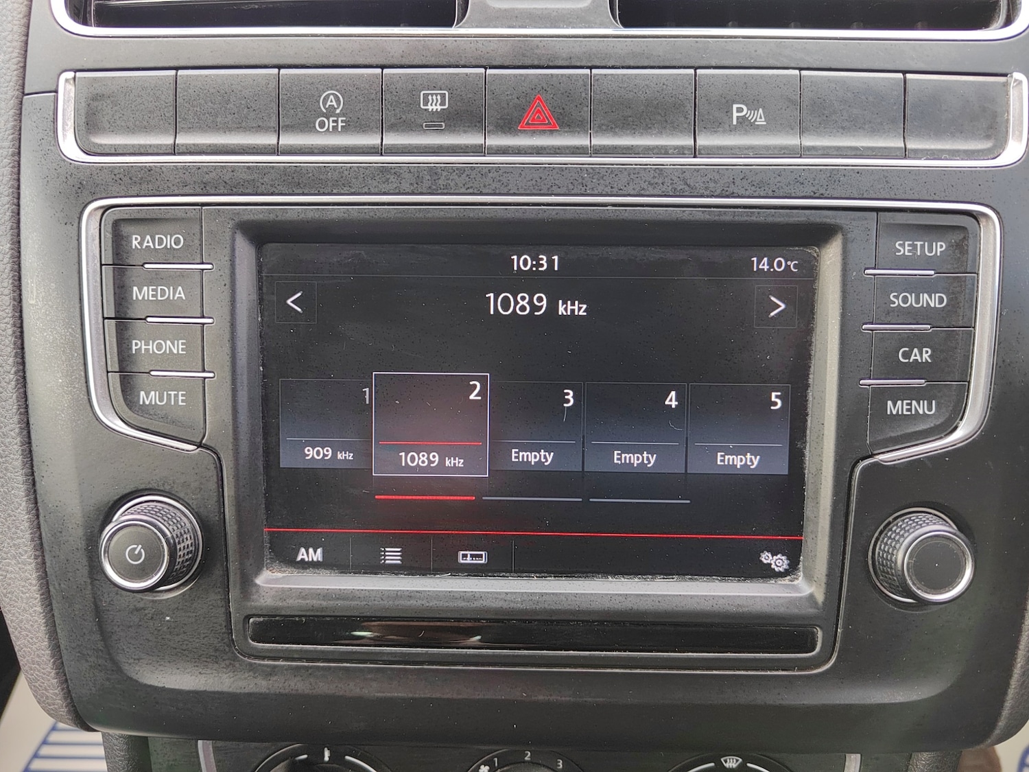 Used Volkswagen Polo 2016 for sale - 76392546: Photo 18