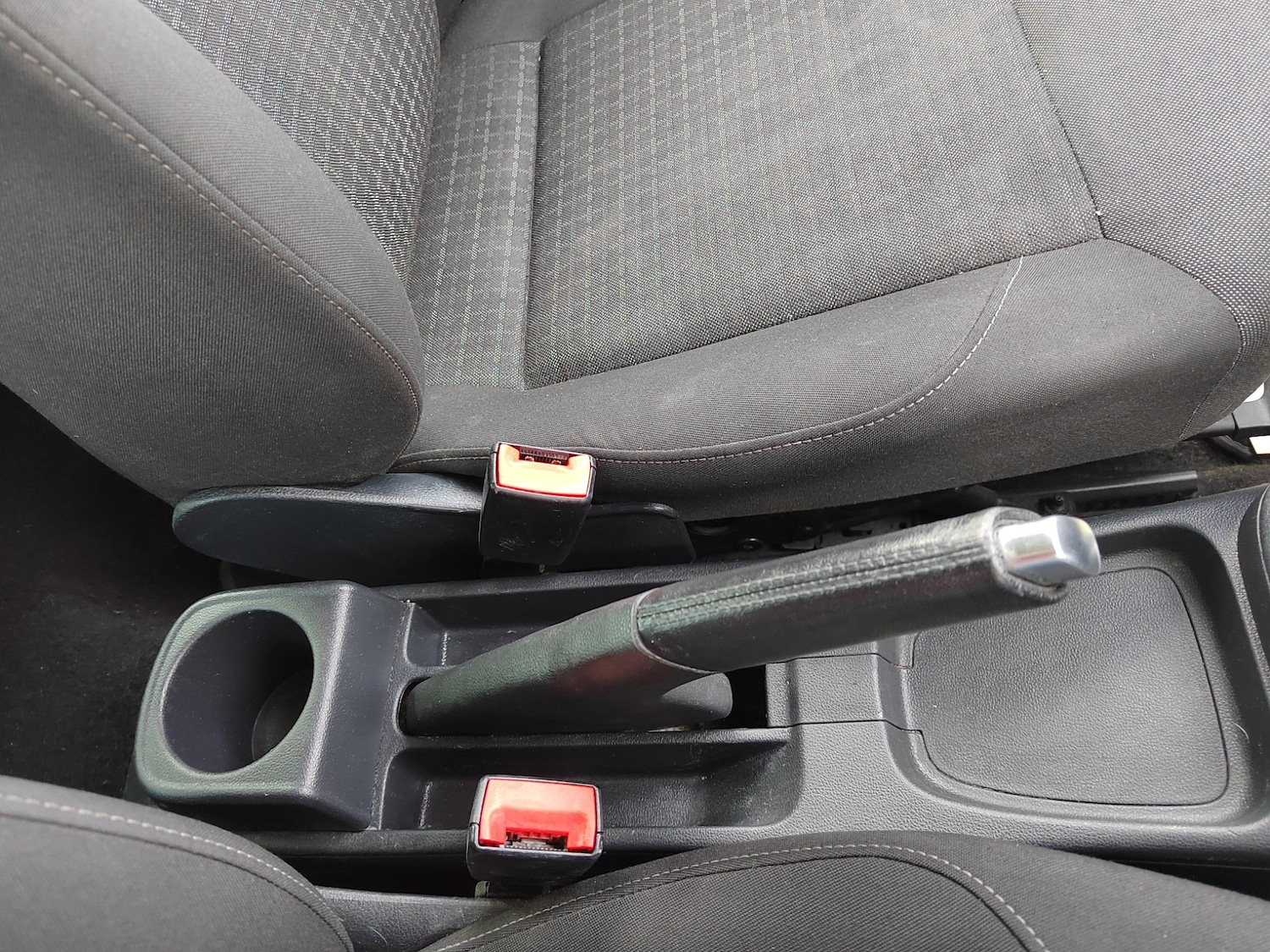 Used Volkswagen Polo 2016 for sale - 76392546: Photo 25