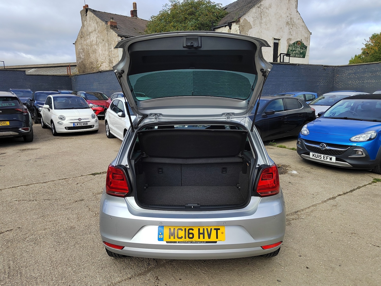 Used Volkswagen Polo 2016 for sale - 76392546: Photo 34