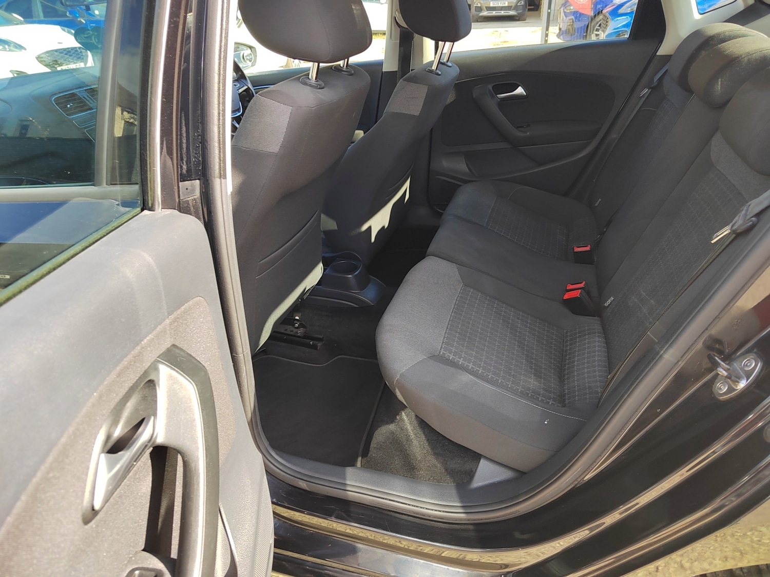 Used Volkswagen Polo 2015 for sale - 76182112: Photo 13