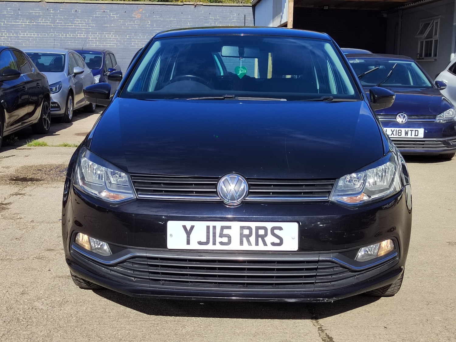 Used Volkswagen Polo 2015 for sale - 76182112: Photo 7