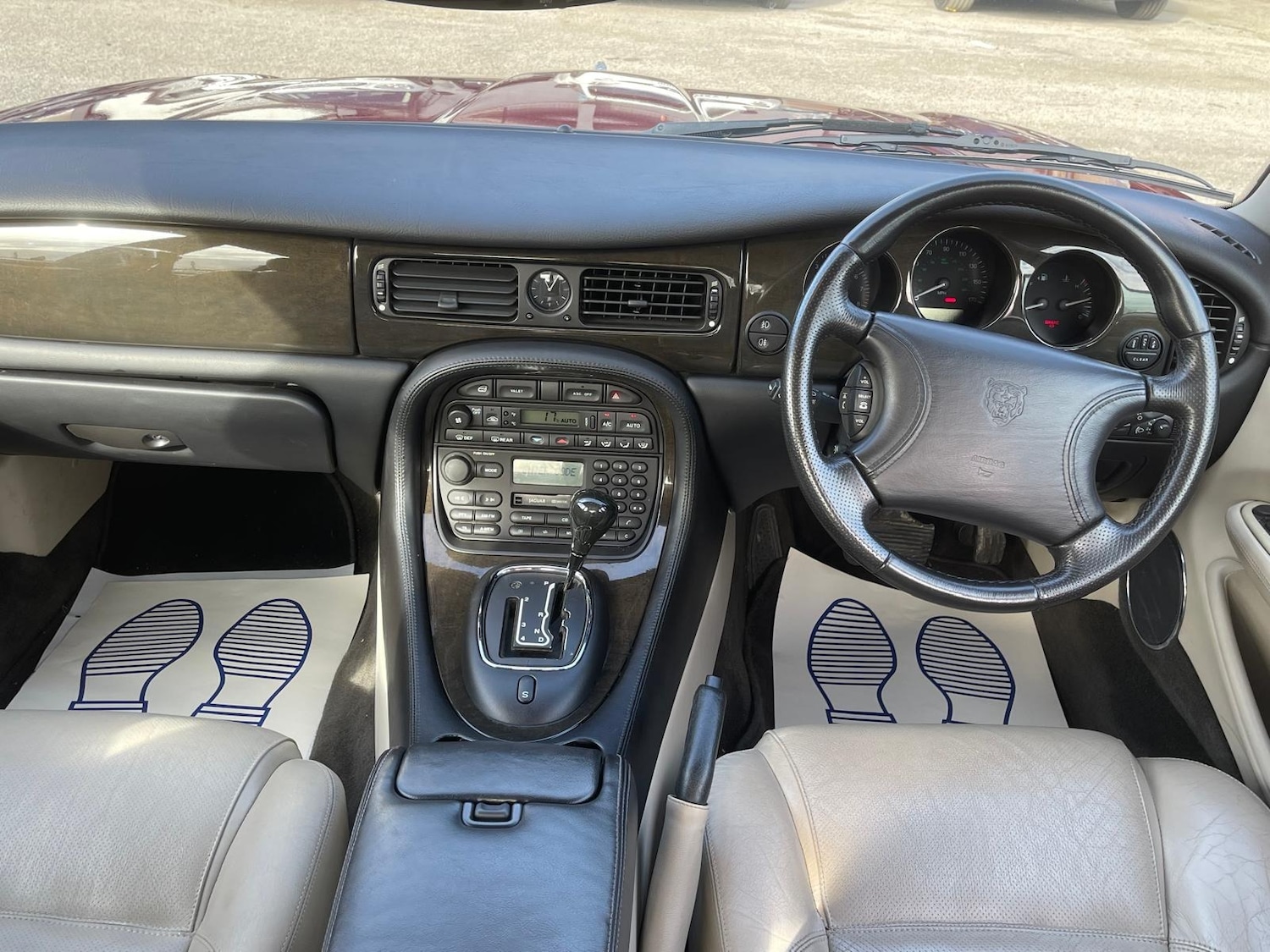 Used Jaguar XJ 1997 for sale - 77729655: Photo 13