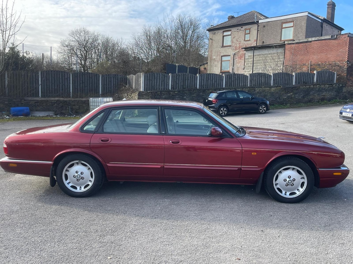 Used Jaguar XJ 1997 for sale - 77729655: Photo 5