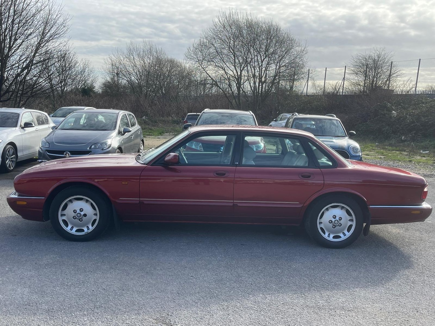 Used Jaguar XJ 1997 for sale - 77729655: Photo 6