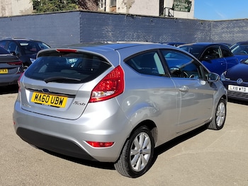 Used Ford Fiesta 2010 for sale - 76036024: Photo