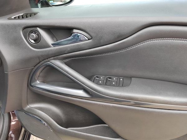 Used Vauxhall Zafira 2016 for sale - 74925629: Photo 28
