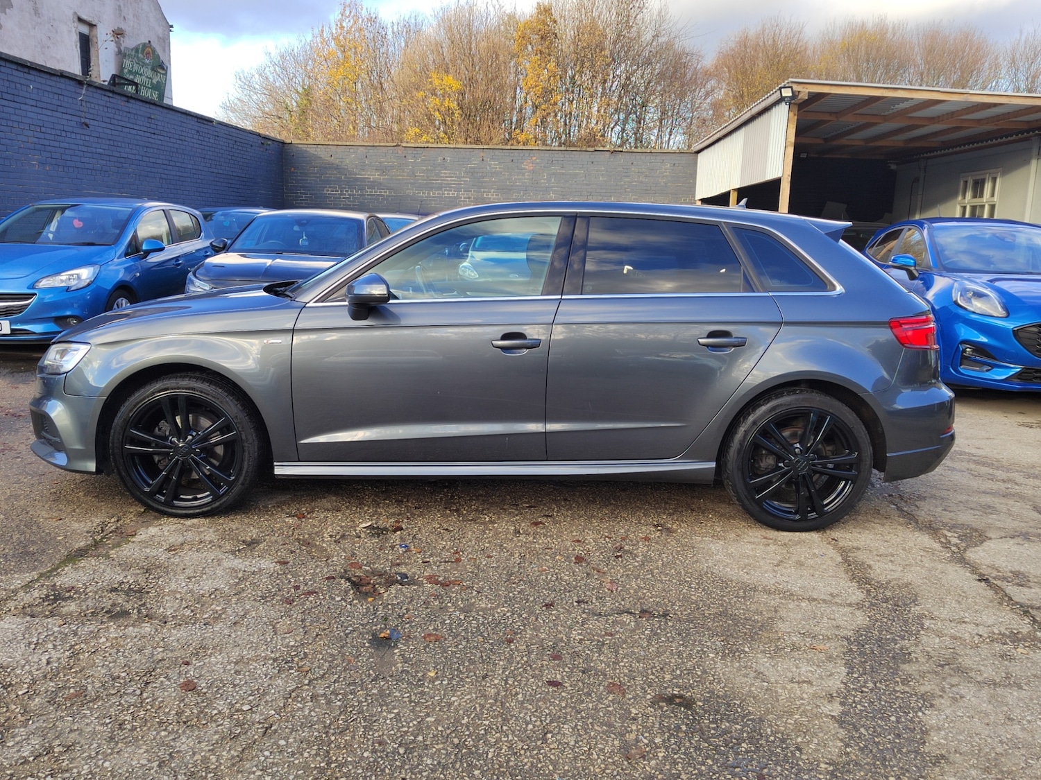 Used Audi A3 2016 for sale - 76757461: Photo 10