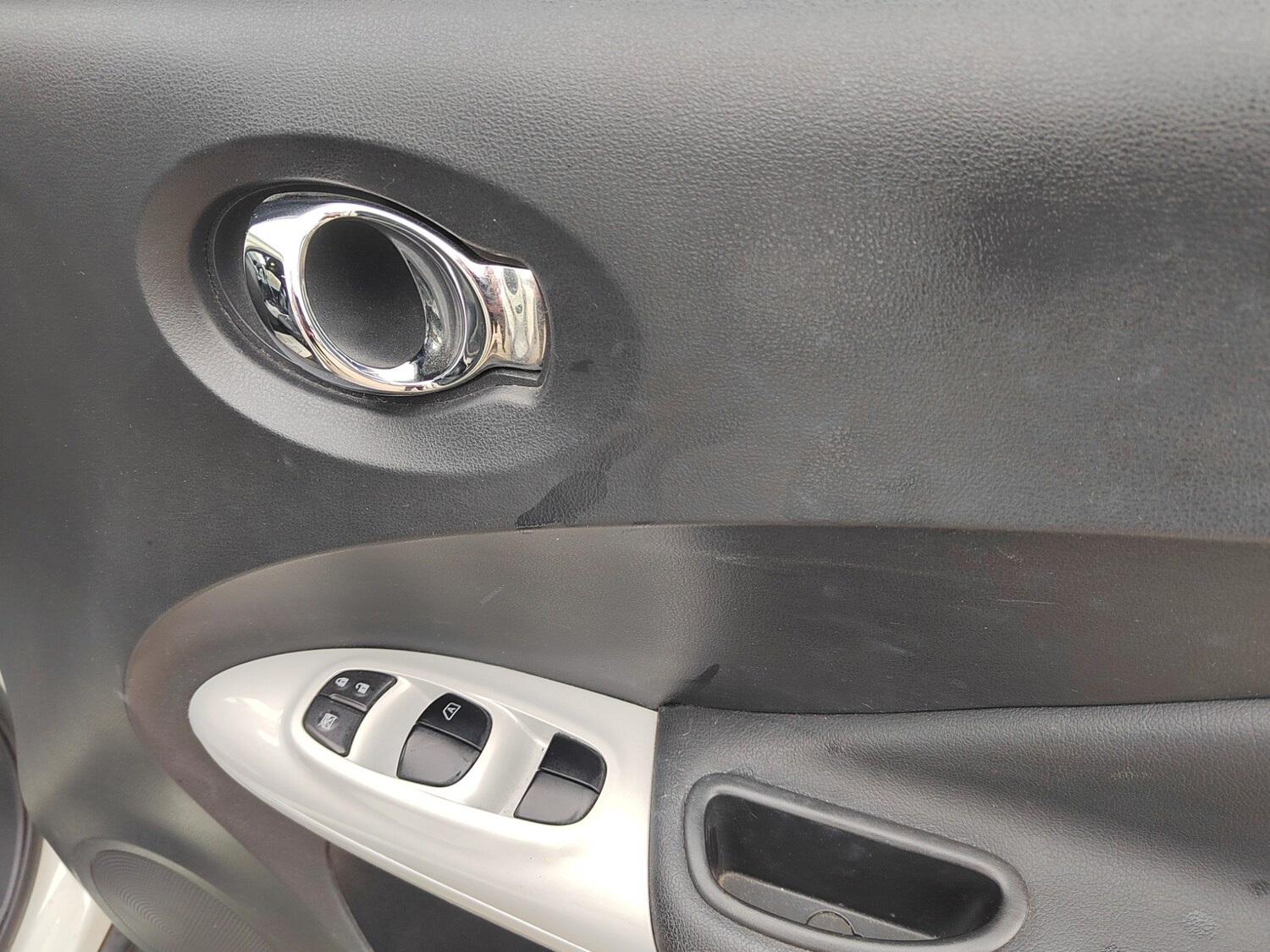 Used Nissan Juke 2017 for sale - 77988516: Photo 25