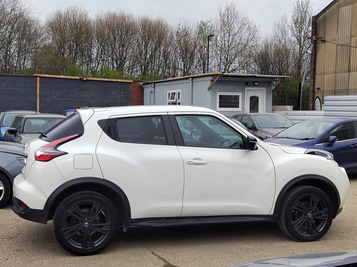 Used Nissan Juke 2017 for sale - 77988516: Photo 4