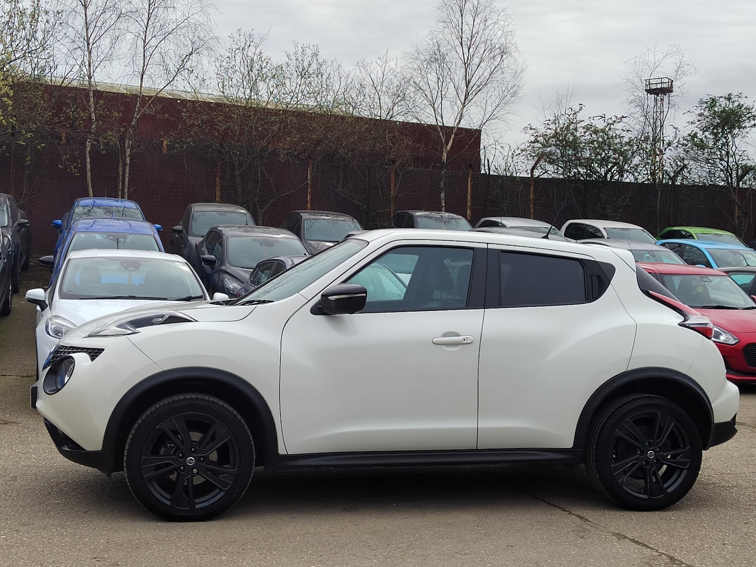 Used Nissan Juke 2017 for sale - 77988516: Photo 5