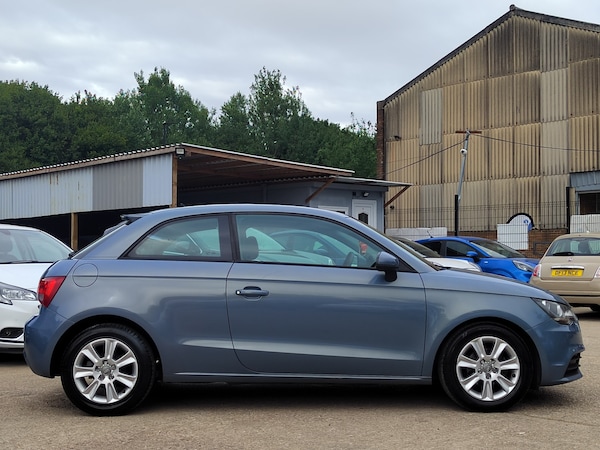 Used Audi A1 2010 for sale - 74941428: Photo 5