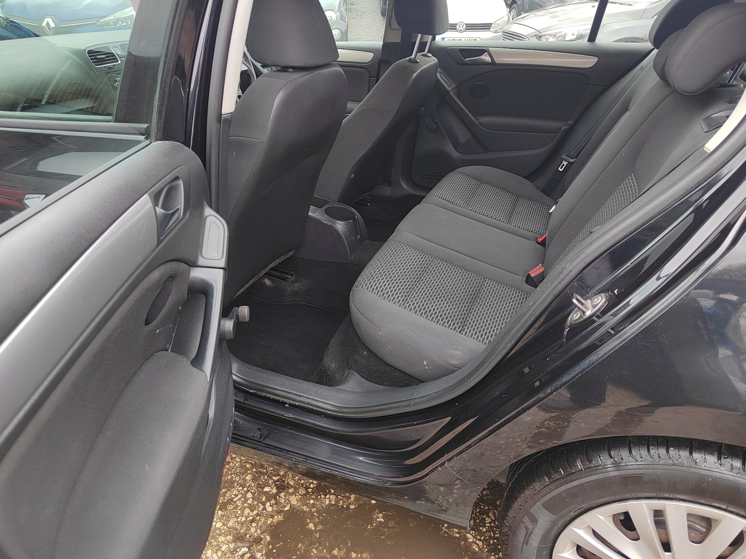 Used Volkswagen Golf 2011 for sale - 77490746: Photo 12