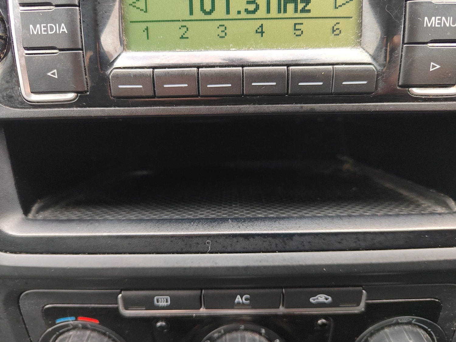 Used Volkswagen Golf 2011 for sale - 77490746: Photo 24