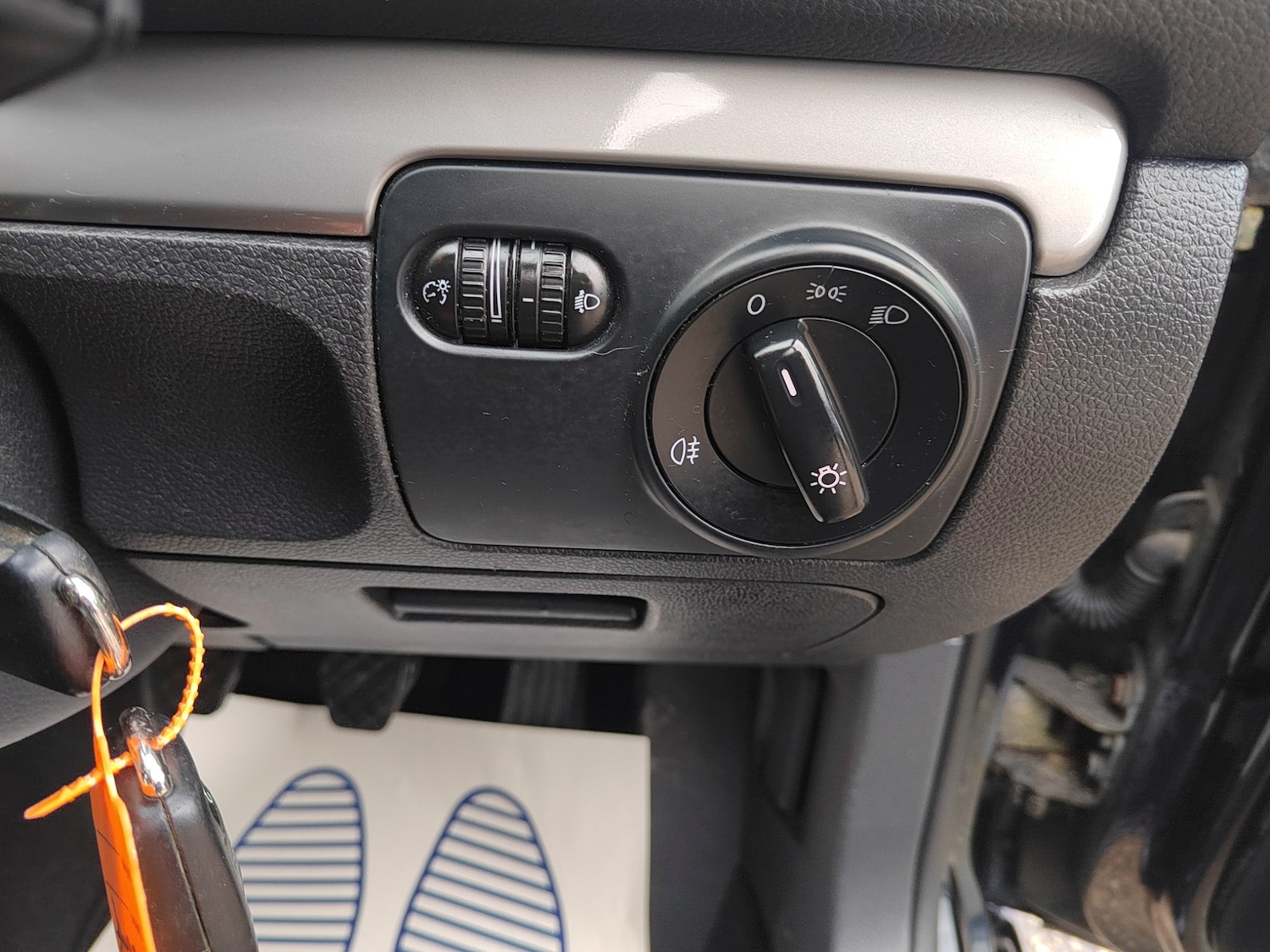 Used Volkswagen Golf 2011 for sale - 77490746: Photo 27